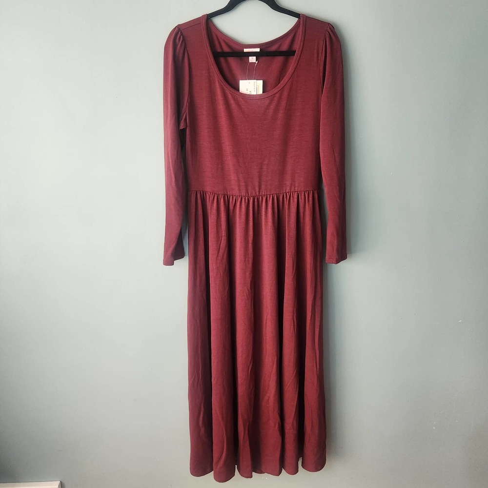 NWT LULAROE Burgandy Ryane Maxi - M